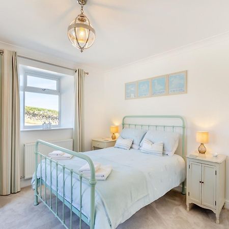 Tregarrek Villa Coverack Eksteriør billede