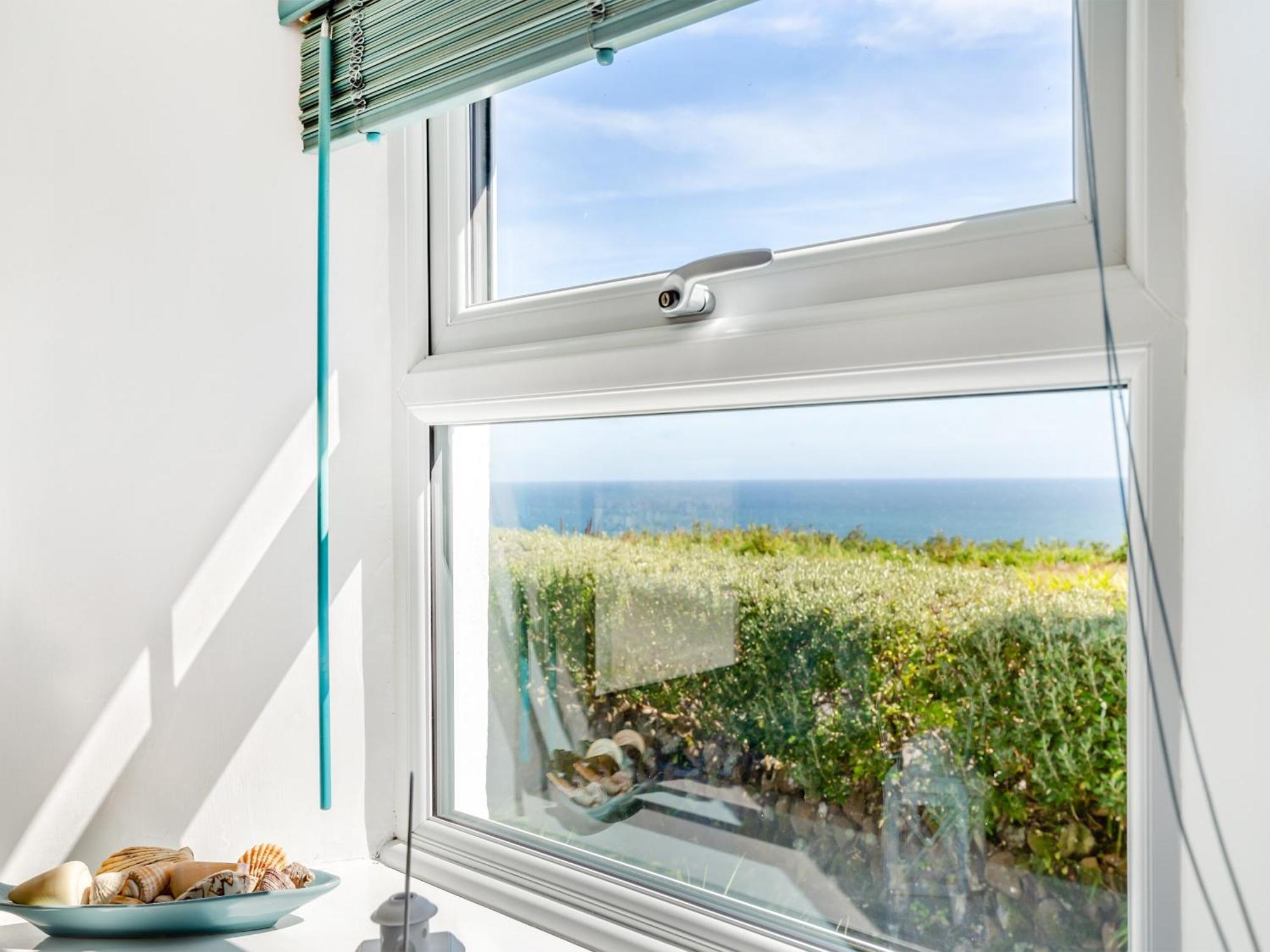 Tregarrek Villa Coverack Eksteriør billede