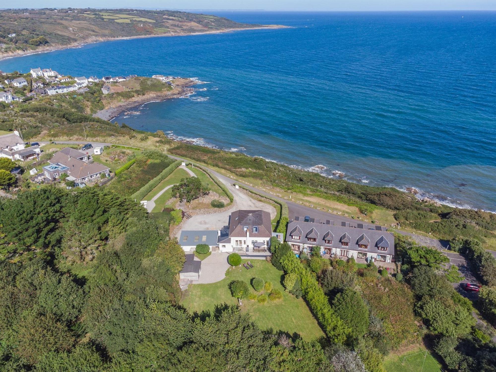 Tregarrek Villa Coverack Eksteriør billede